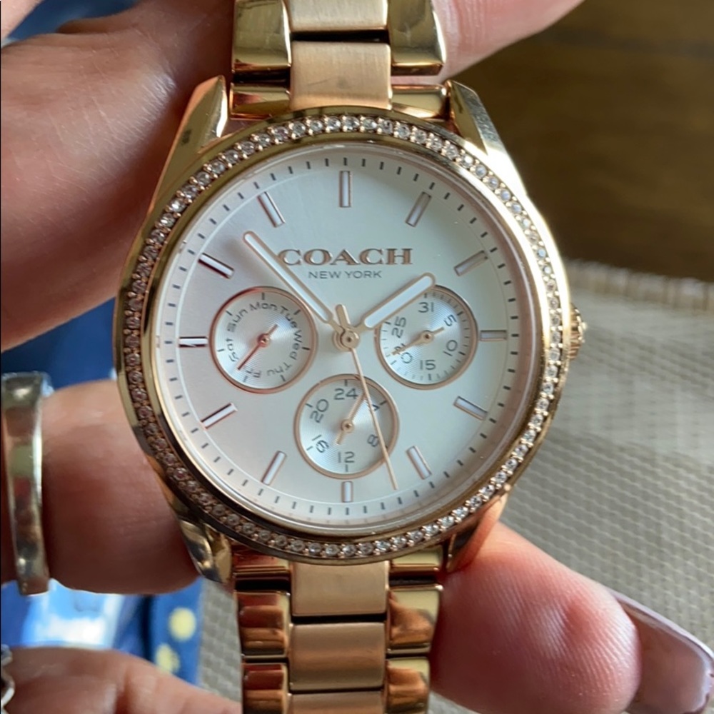 Coach Watch - Picture 2 of 4